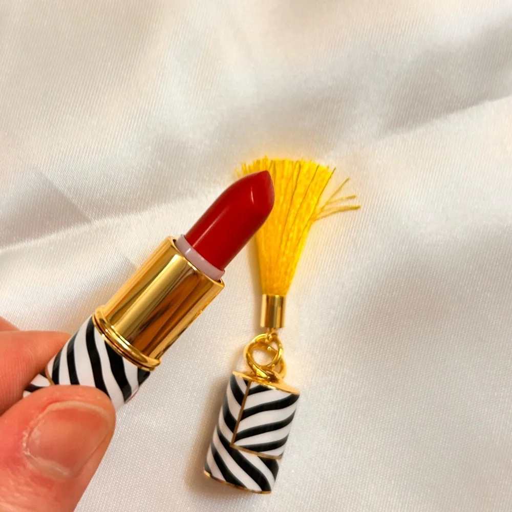 Carolina Herrera mini lipstick with tassels - Picture 1 of 13